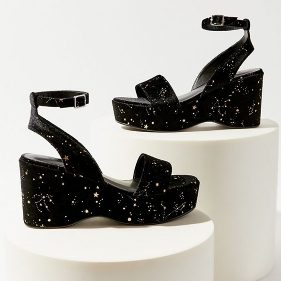 Urban Outfitters Clara platform sandals - Picture 1 of 6